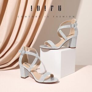 IDIFU Women's Silver Glitter Grace 3” Adjustable Strappy Block Heel Sandal 7 NWT